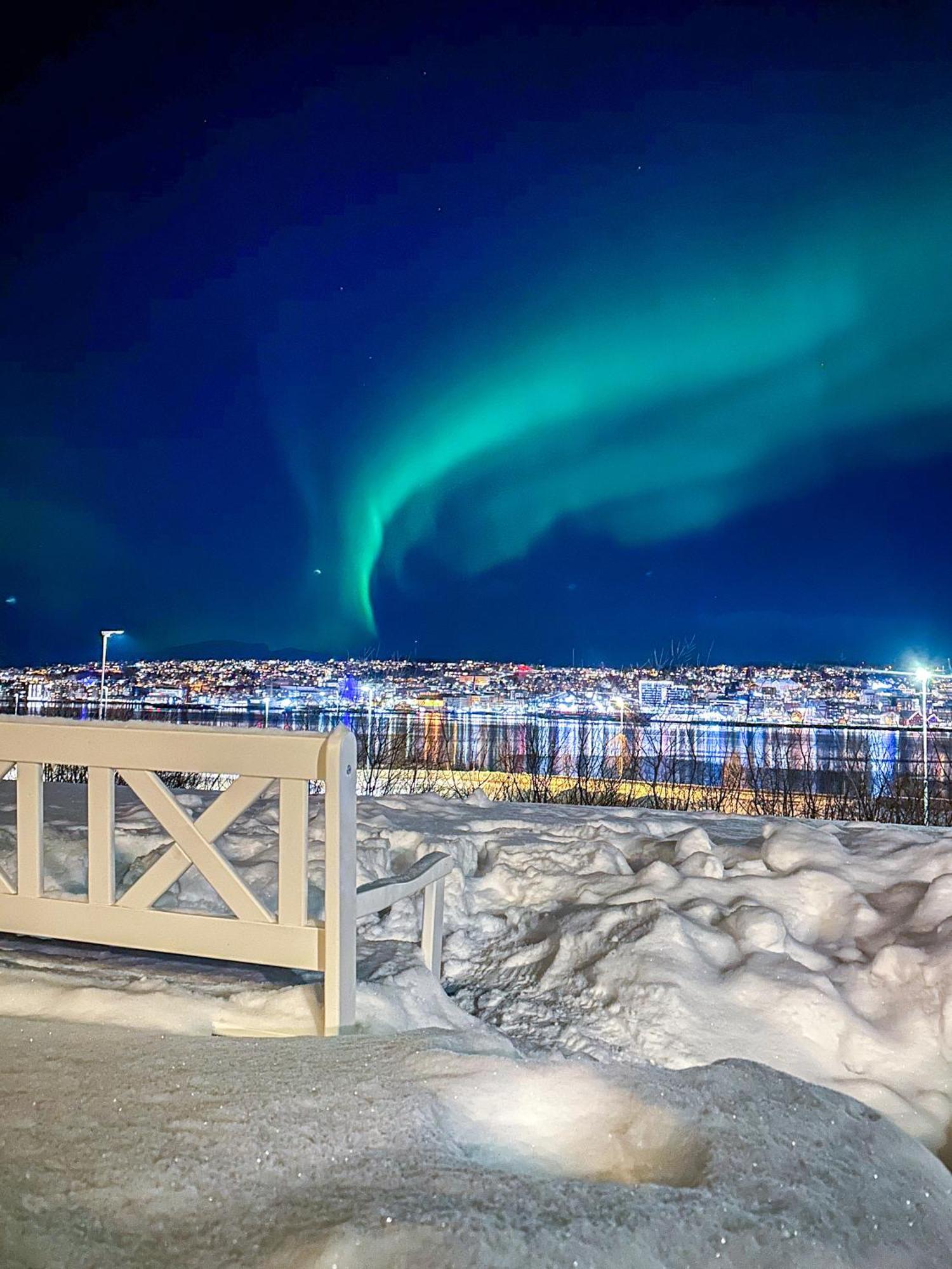 Panorama View - Free Parking - Perfect For Couples Leilighet Tromsø Eksteriør bilde